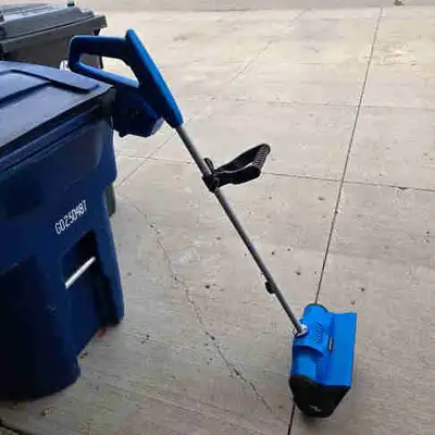 Mastercraft electric snow shovel, View more