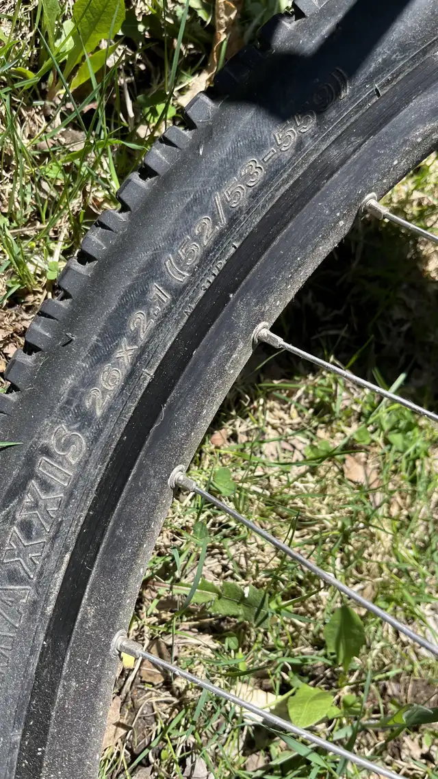 Vélo de montagne - Devinci et Miele - femme 26po in Mountain in Sherbrooke - Image 7