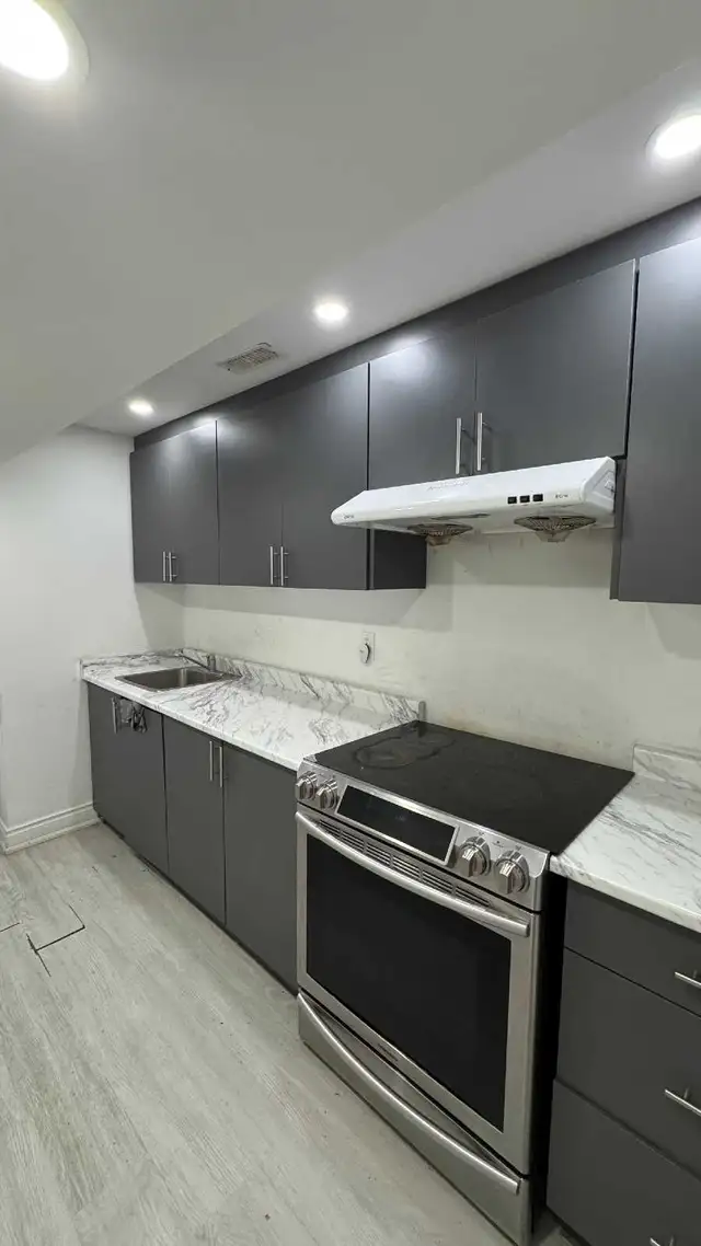 Rooms  for rent near Conestoga college in Long Term Rentals in Kitchener / Waterloo - Image 2