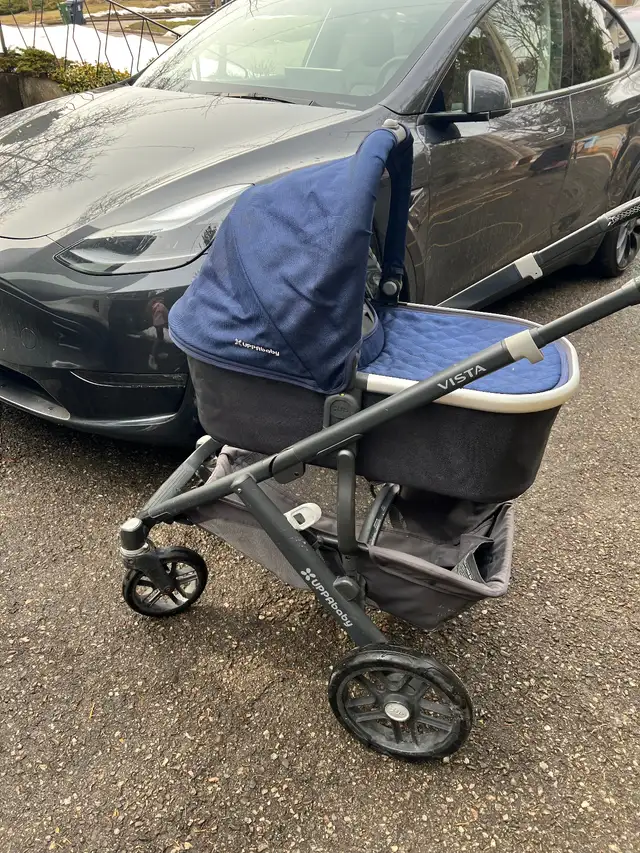 2019 Uppababy Vista Stroller in Strollers, Carriers & Car Seats in City of Toronto - Image 7