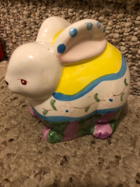 Musical Piggy bank + bunny piggy bank in Toys in Oakville / Halton Region - Image 2