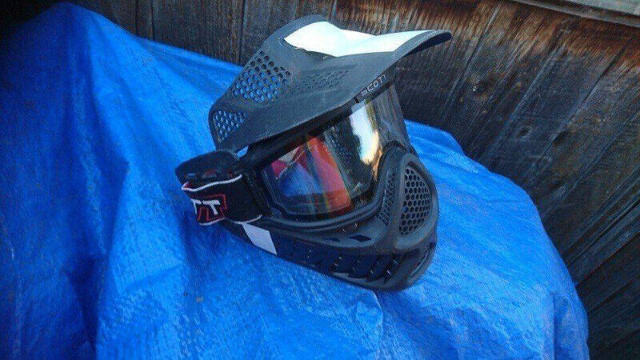 Paintball mask in Paintball in Calgary - Image 2