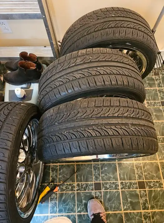Set of high performance tires and chrome wheels for sale. in Tires & Rims in St. John's - Image 4