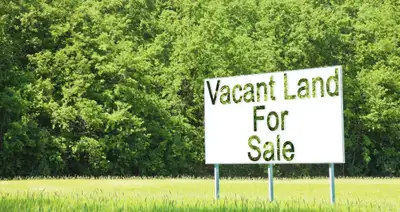 Looking for 3-10 acres of land in and around Garson area. Please contact if you have anything you ar...