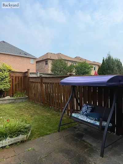 We’re offering 1 private bedroom in a welcoming, well-maintained home in Maple (Major Mackenzie & Ke...