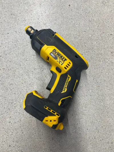 DeWALT DCF630 20V MAX XR Brushless Drywall Screwgun, View more