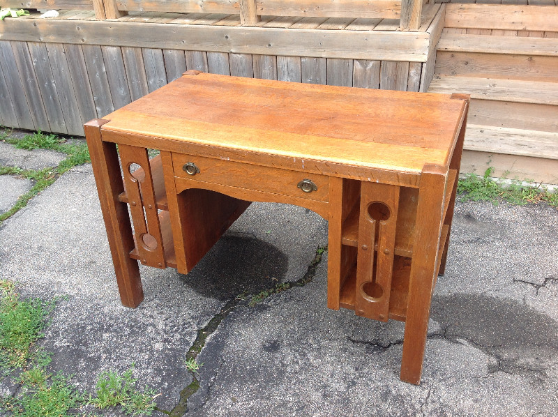 Solid Wood Desk With Drawer & Storage Areas Desks Kitchener