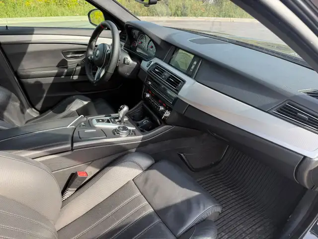 BMW M5 Competition560645625034854408