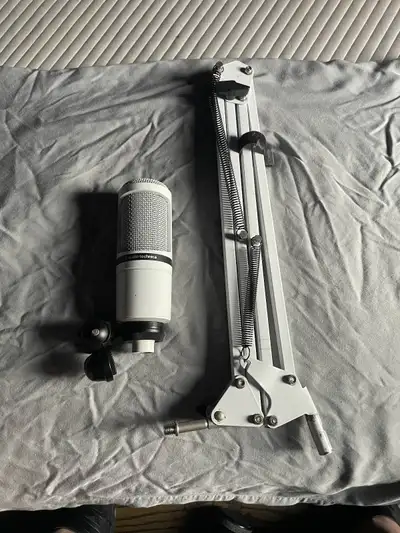 AT2020 XLR Microphone (WHITE) + Stand, View more