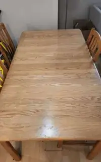 Large kitchen table with 4 chairs 