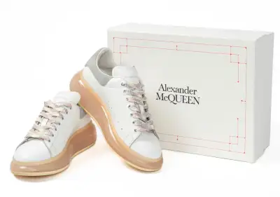 **PRICE IS FIRM** Made in ITALY, these sneakers from Alexander McQueen are crafted in a White leathe...