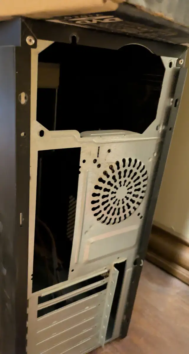 I5 Computer mother board including a pc cabinet in Desktop Computers in Edmonton - Image 7