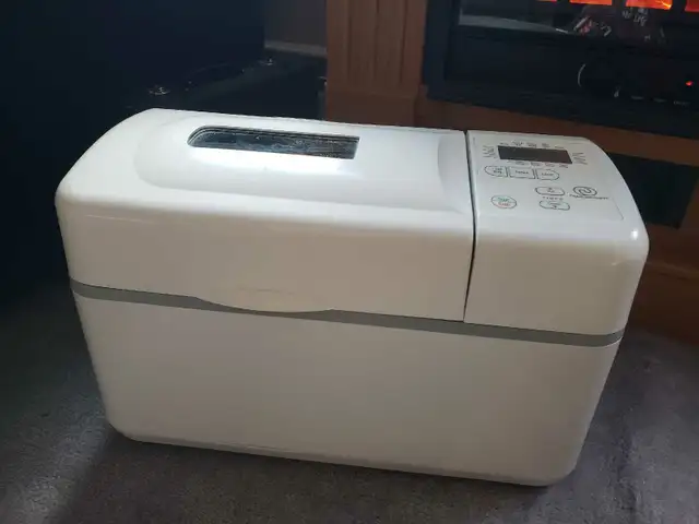 bread maker  in Microwaves & Cookers in Markham / York Region - Image 5