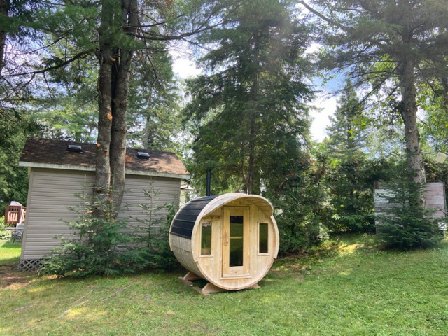 Outdoor  Cedar Barrel Sauna in Other in Barrie - Image 2