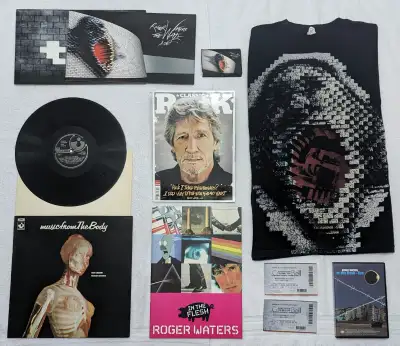 Roger Waters - 1 Vinyl + 2 Concert Stub + 2 Tour Book + MORE ..., View more