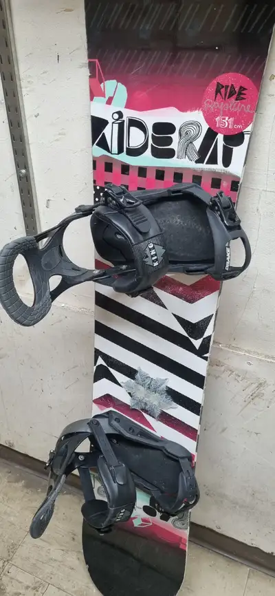Snowboard usage RIDE 151cm, avec fixes DRIKE taille M/L - AM01, View more