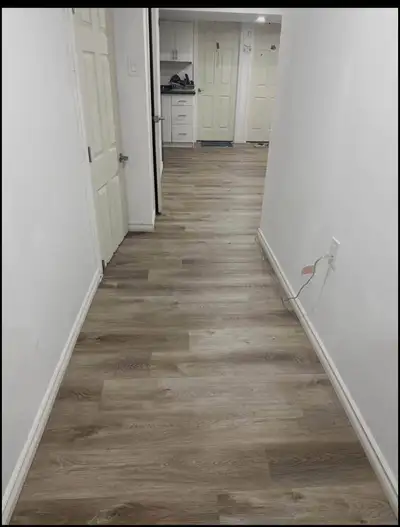 Private room available for rent Move in date 1 Sept or 15 Aug 1 minute from bus stop Street parking...