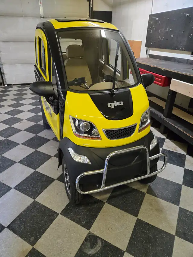 Gio all season electric vehicle in Other in Red Deer - Image 4