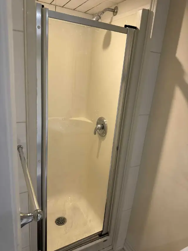 Basement room for rent clean in Room Rentals & Roommates in Mississauga / Peel Region - Image 6