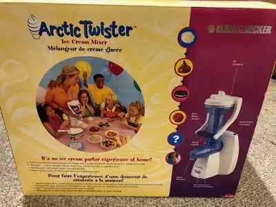 BLACK AND DECKER ARTIC TWISTER SOFT SERVE ICE CREAM MIXER. Turns store-bought ice cream into soft-se...
