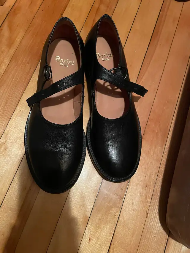 Italian shoes worn only twice! - 7