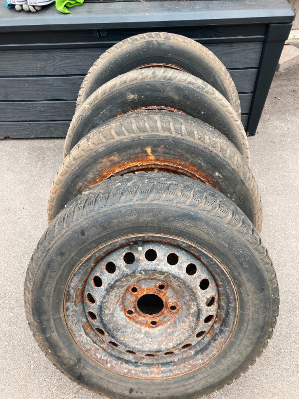 Tires on rims 195/65/15 in Tires & Rims in Oshawa / Durham Region - Image 2