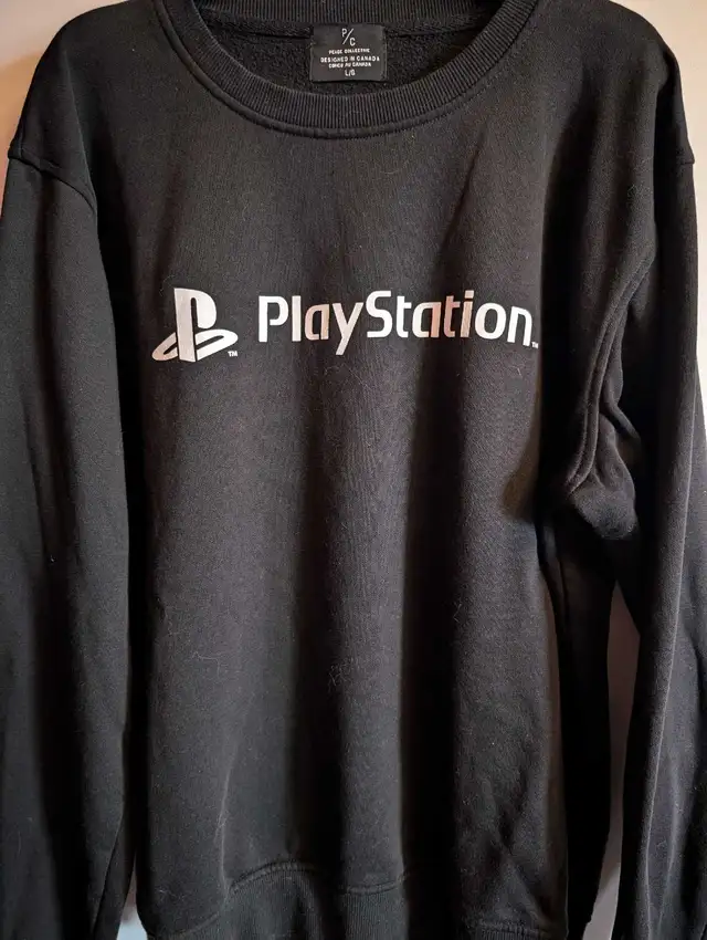 PlayStation Crewneck Sweater in Men's in Mississauga / Peel Region - Image 3