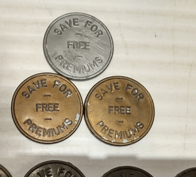 Vintage tokens Sauder Hygrade gasoline premium in Arts & Collectibles in Ottawa - Image 4