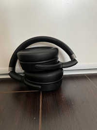 Sennheiser 450bt headphones
