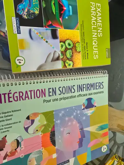 Livres soins infirmiers a vendre, View more