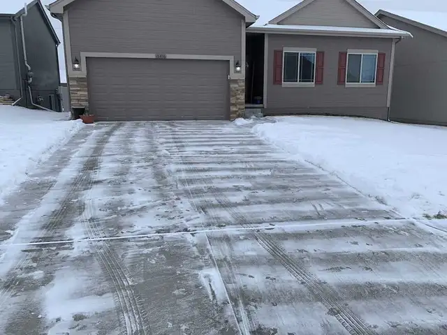 snow removal  in Other in Edmonton - Image 3