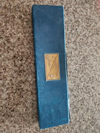 Coalport Cake knife with original box, View more