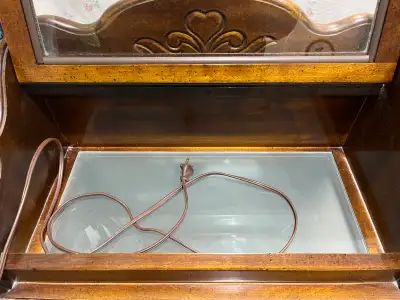 Short display case , View more