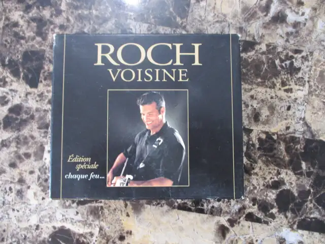 CD audio: Roch Voisine Special Edition - Chaque feu... (2 CD)63234779270785127