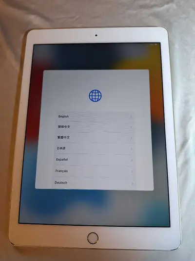 iPad Air 2nd 128GB ( Wi-Fi) Gold, View more