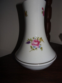 Vintage Graf Von Henneberg Jlmenau Vase 8" Porcelain Gdr Germany