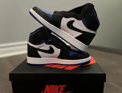 Jordan 1 Retro High Royal Toe Grade School (GS) Women Black Blue White Brand New In Box Original Eve...