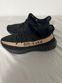 Yeezy 350 Black copper 