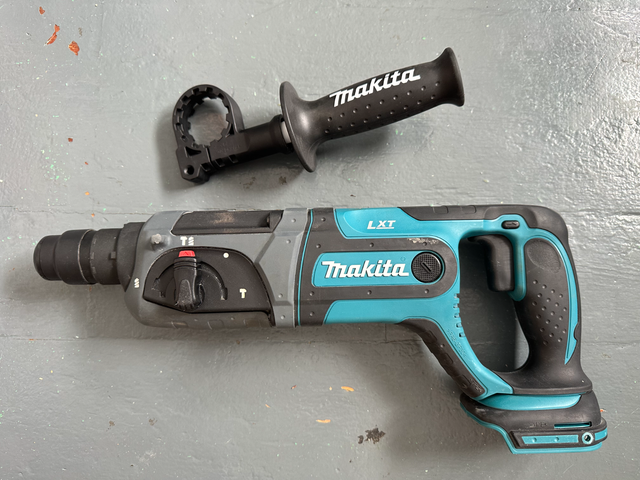 Makita cordless tools LXT 18V in Power Tools in Kawartha Lakes - Image 3
