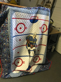 VINTAGE LARGE HOCKEY PLAYER THEME DUVET QUILT COVER