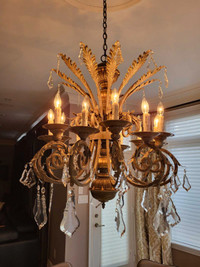 Chandeliers | 2 matching traditional classic chandeliers