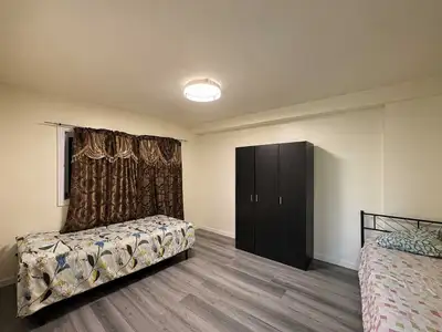 offering a clean and well-maintained shared room in a home.This room is available for rent and offer...