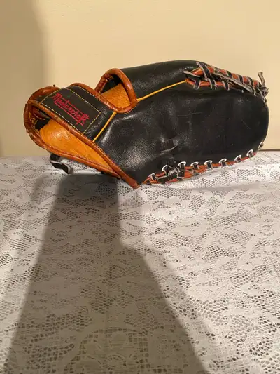 Vintage Mastercraft S-1041 Leather Baseball Glove, View more