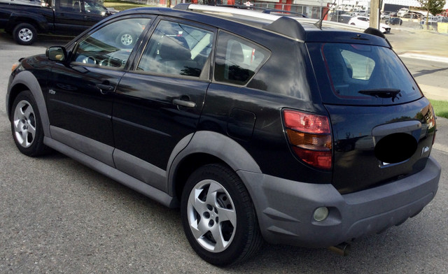 2008 PONTIAC VIBE (TOYOTA MATRIX) BLACK SKIRT PACKAGE LOW KMS! in Cars & Trucks in City of Toronto - Image 4