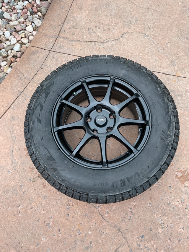 Winter Tires & Rims - Like New! Yokohama IceGUARD 215/70R16 in Tires & Rims in Ottawa