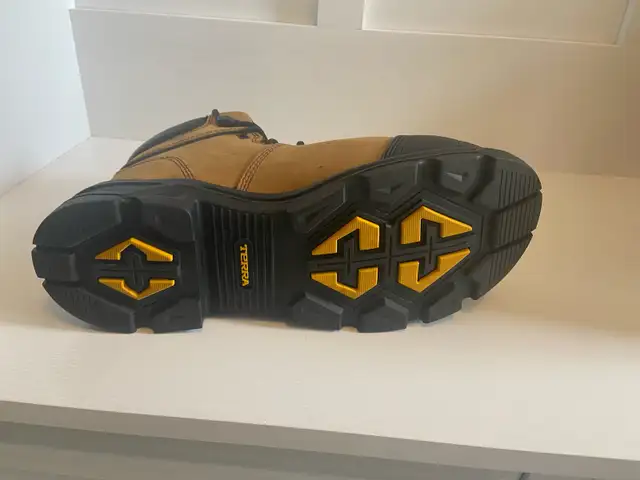 Brand New Terra Men’s Composite Safety Toe Work Book in Other Business & Industrial in Oshawa / Durham Region - Image 5