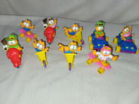 collectible mcdonald toys (garfield)