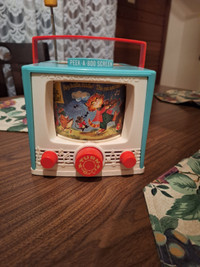 Vintage Fisher Price  Double Screen Music Box TV 1964