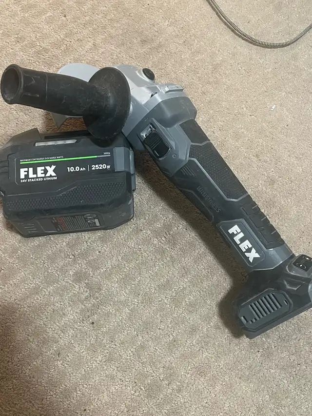 FLEX 24V Brushless FX3181A Grinder & 10Ah FLEX FX0341 battery in Power Tools in Calgary - Image 2