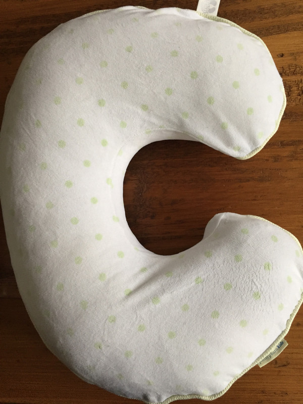 Boppy Nursing Pillow and Protective Cover -  Offering for $25 in Feeding & High Chairs in Markham / York Region